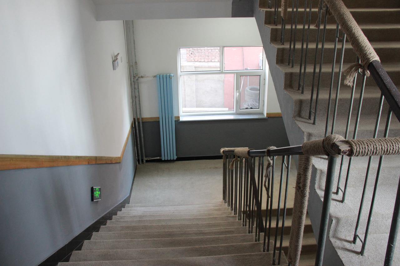 Lemongo Youth Hostel ฮูฮอต ภายนอก รูปภาพ