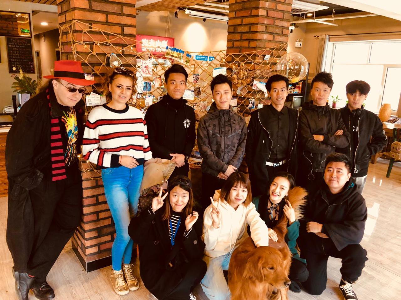 Lemongo Youth Hostel ฮูฮอต ภายนอก รูปภาพ
